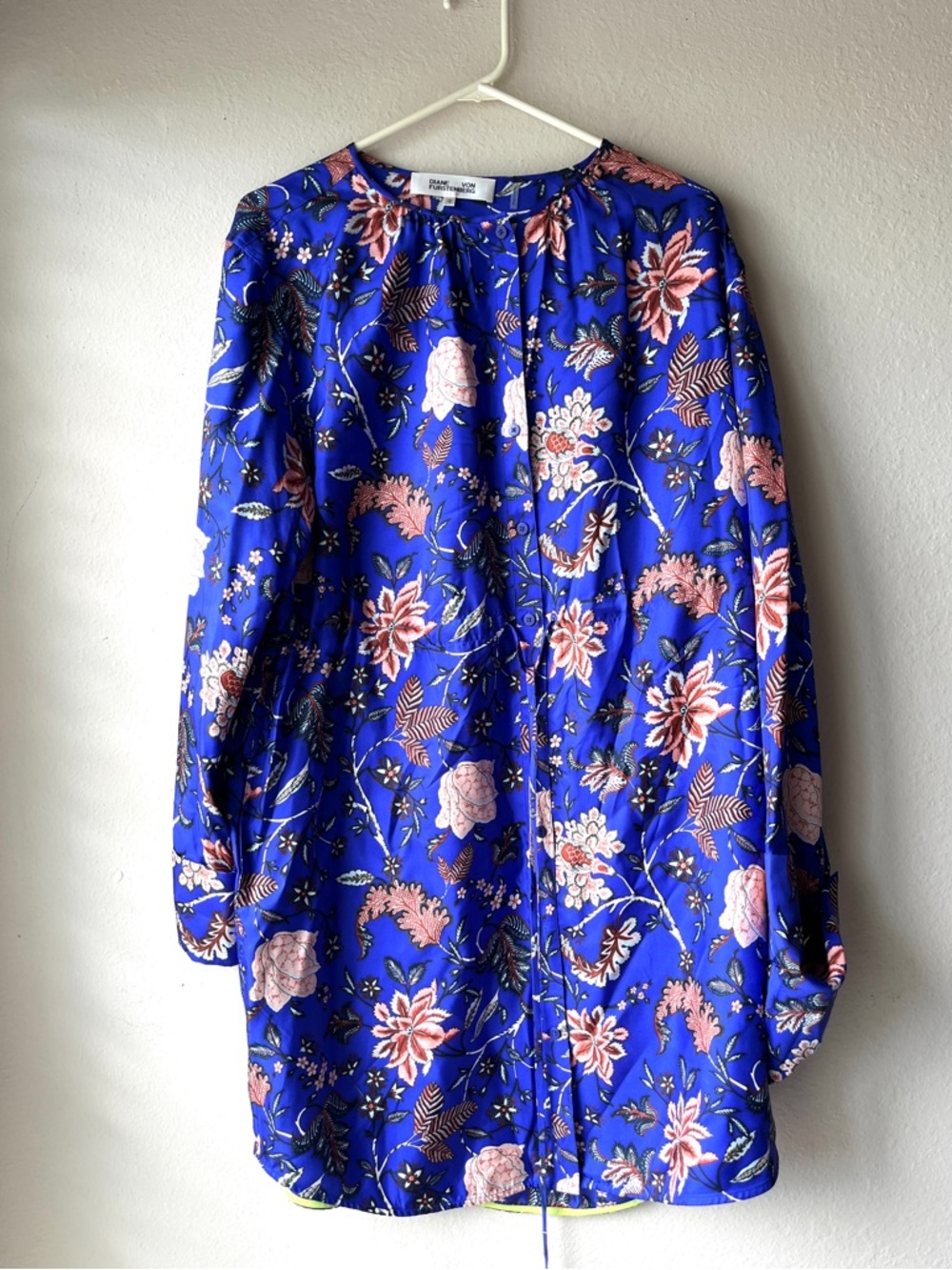 Diane Von Furstenberg Royal Blue Floral Button-Front Blouse
